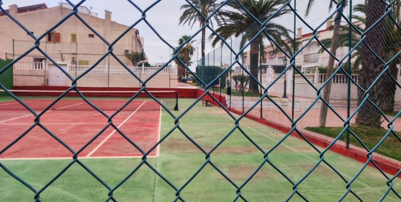 Deluxe Urbanización Privada En Playa Con Piscina, Totalmente Equipado Сasa de vacaciones